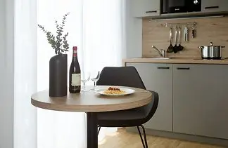 Brera Stuttgart – Kitchenette und Essbereich